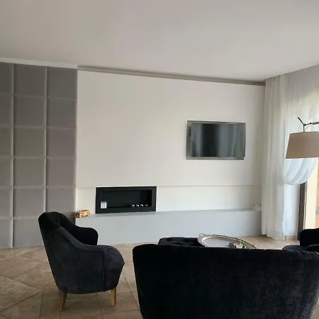Apartment Apartament Wrony 8a *